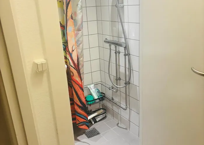 Hyggeligt Kunst Studie Tæt På Vandet Lejlighed